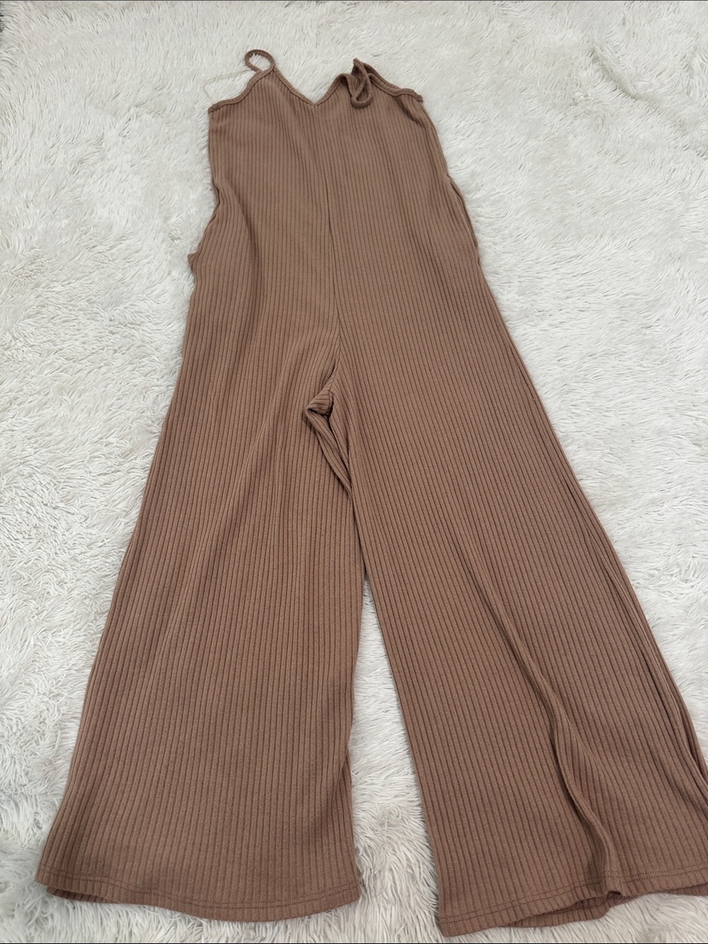 π Talulah Ribbed Cropped Jumpsuit - Picture 2 of 3